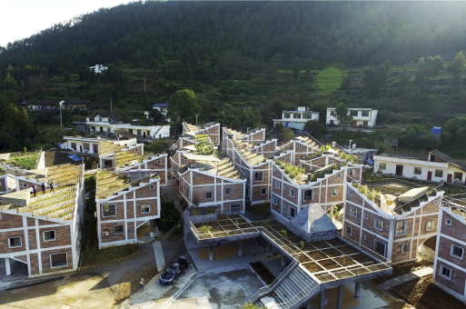 地震后的栖所:金台村重建 / 城村架构