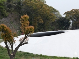 考察手记 | 万征：水滴／房子 —— 访日本丰岛艺术博物馆