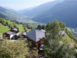 旅行现场 | 从山谷到山巅，感受瑞士建筑的高度