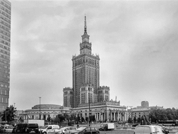 华沙：历史的用途与滥用