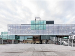 OMA新作：丹麦建筑中心新总部BLOX正式开放