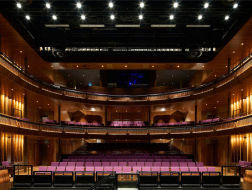 世界四大歌剧院之一：英国皇家歌剧院近期改造完成