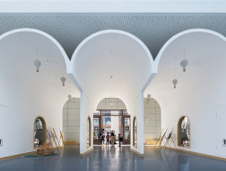 拱廊下的童话世界：宝鸡伊顿KA儿童之家 / 西安迪卡幼儿园设计中心