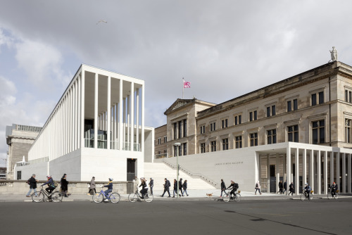 大卫·奇普菲尔德新作James Simon美术馆将于柏林开幕