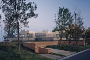 直向建筑新作:海边y餐厅