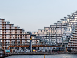BIG新作：山峰状外形，阶梯式屋顶，混搭丹麦城市住宅范式的AARhus
