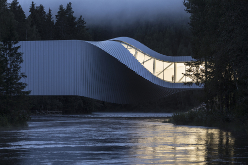 BIG挪威首作：“扭桥”博物馆，“可栖居的桥梁”