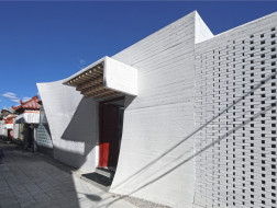 藏式民居改造：高海拔的家 / hyperSity建筑设计事务所
