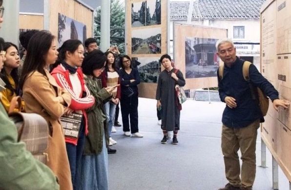 在现场研究现场:“深圳客家研究与客家墟市的更新”学术论坛