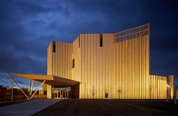俄克拉荷马当代艺术中心:向不断变化的天光致敬 / Rand Elliott Architects