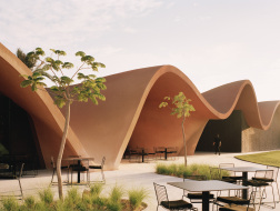 融入当地沙漠景观：Ayla高尔夫学院 / Oppenheim Architecture