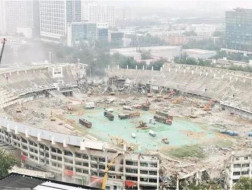 北京工人体育场拆了？官方：保护性改造复建