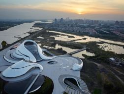 MAD建筑事务所：高级建筑师、中级建筑师、室内设计师【北京招聘】（有效期：2020年10月15日至2021年4月15日）