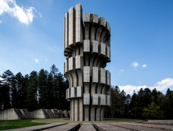 失落的艺术：20世纪社会主义纪念碑建筑