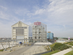 敦刻尔克FRAC：非原样复制 / Lacaton & Vassal