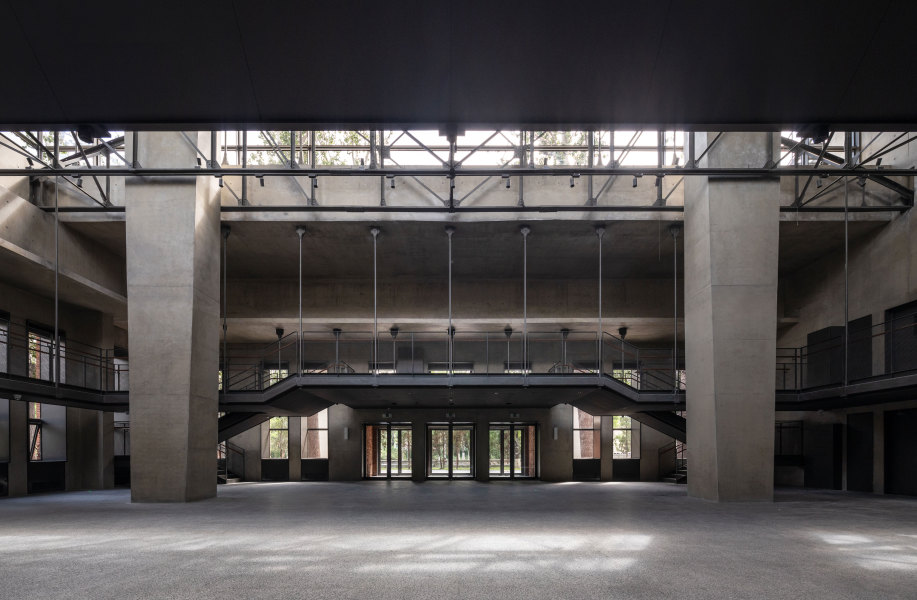 直向建筑短片系列:南开大学海冰楼