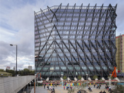 骨骼精奇：伦敦布鲁内尔大楼 / Fletcher Priest Architects
