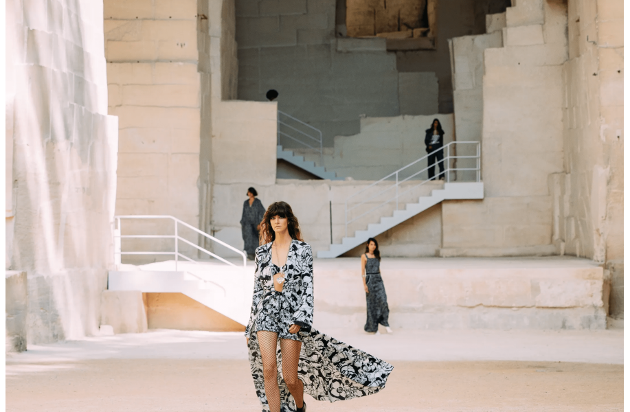 Cruise 2021-22 Show — CHANEL Shows