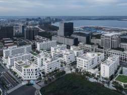 高目新作：上海临港湖滨天地，“运算”而出的园区