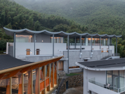 雨屋：顺水的六种方式 / 来建筑设计工作室