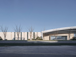 盐城国际会议中心：轻与重的平衡 / 上海都设营造建筑设计事务所