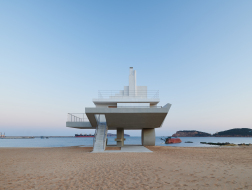 迹·建筑事务所（TAO）新作：海边浮亭，悬浮的地平面