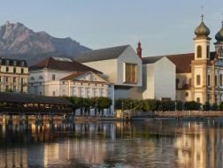 瑞士新卢塞恩剧院获胜方案公布，保留传统元素的创新