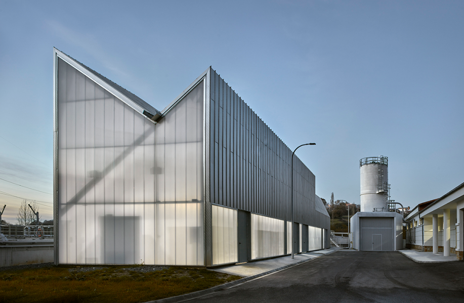西班牙San Claudio污水处理厂扩建 / Padilla Nicás Arquitectos