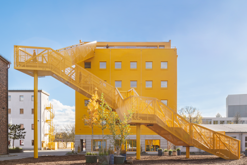 MVRDV新作：Haus 1，为柏林BUFA园区添一抹明媚的亮黄