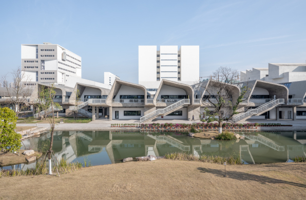 非常建筑新作：中国美术学院良渚校区，一期全场落成