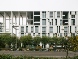 中国院本土设计研究中心新作：东方雨虹新材料装备研发总部基地