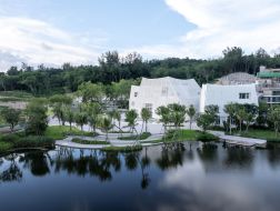 玉山岚峰：正大太阳河咖啡小镇艺术中心 / Wutopia Lab