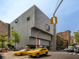 苏富比收购纽约布劳耶大楼，将委托Herzog&de Meuron进行改造