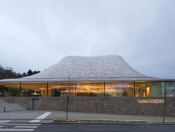 让·努维尔、李布斯金曾参赛，德国克朗伯格学院演奏厅建成效果如何？