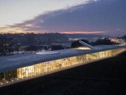 镜面圆盘，立陶宛考纳斯科学岛博物馆 / SMAR Architecture Studio