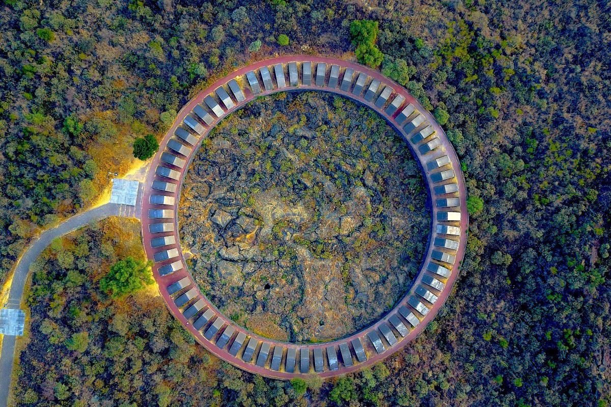 墨西哥国立自治大学大地艺术景观 
