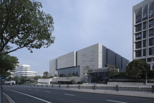 中建西南院新作：成都市天府新区法院