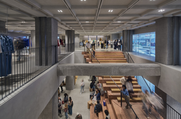 ZARA南京新街口旗舰店：时尚的秩序 / AIM恺慕建筑设计