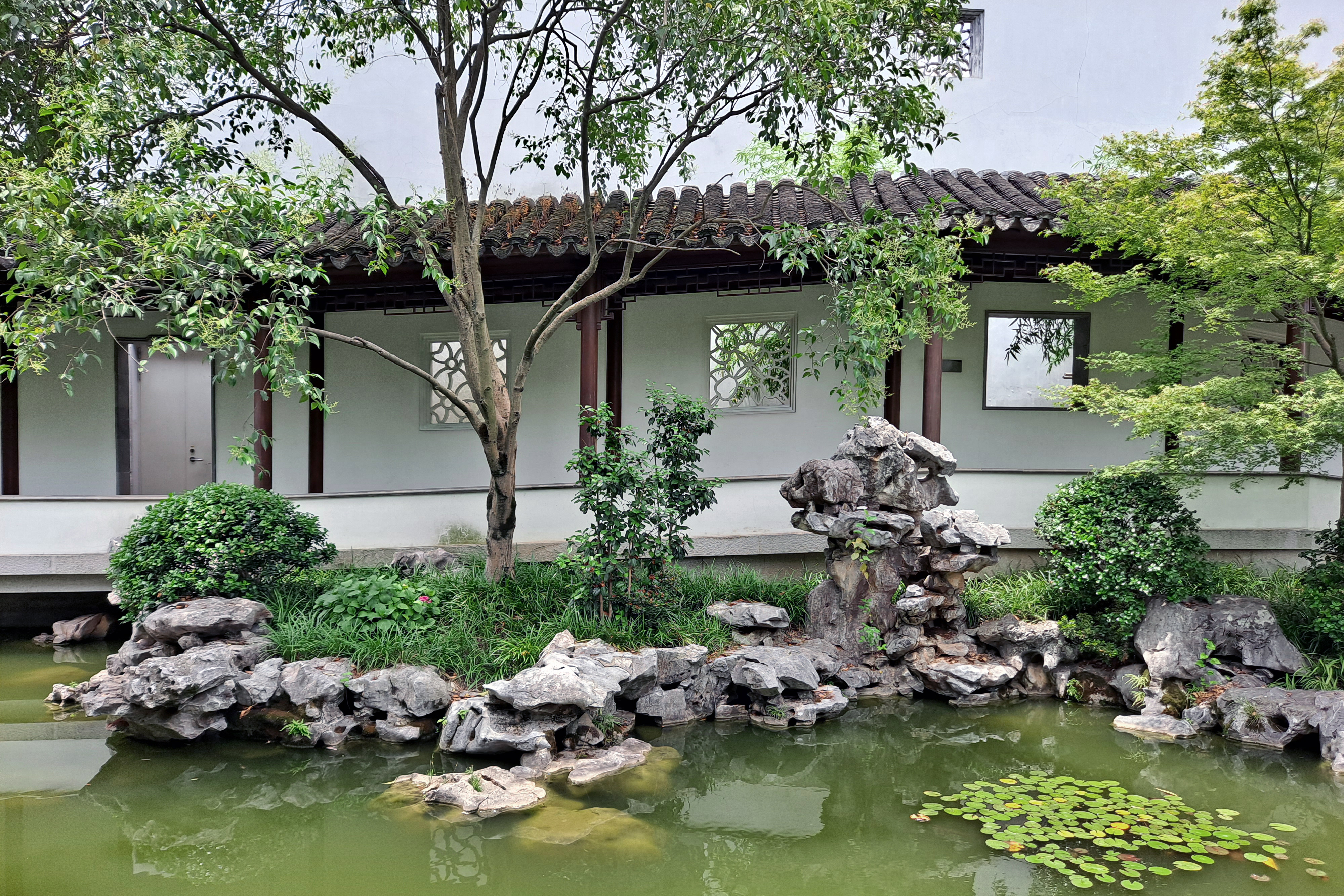 秋霞圃：明代嘉定的城市山林