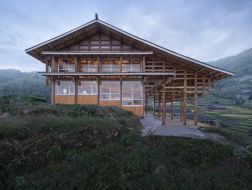 聚落中的“间架”：马海村文化馆 / 九七华夏·此间工作室+南大建筑间架工作室